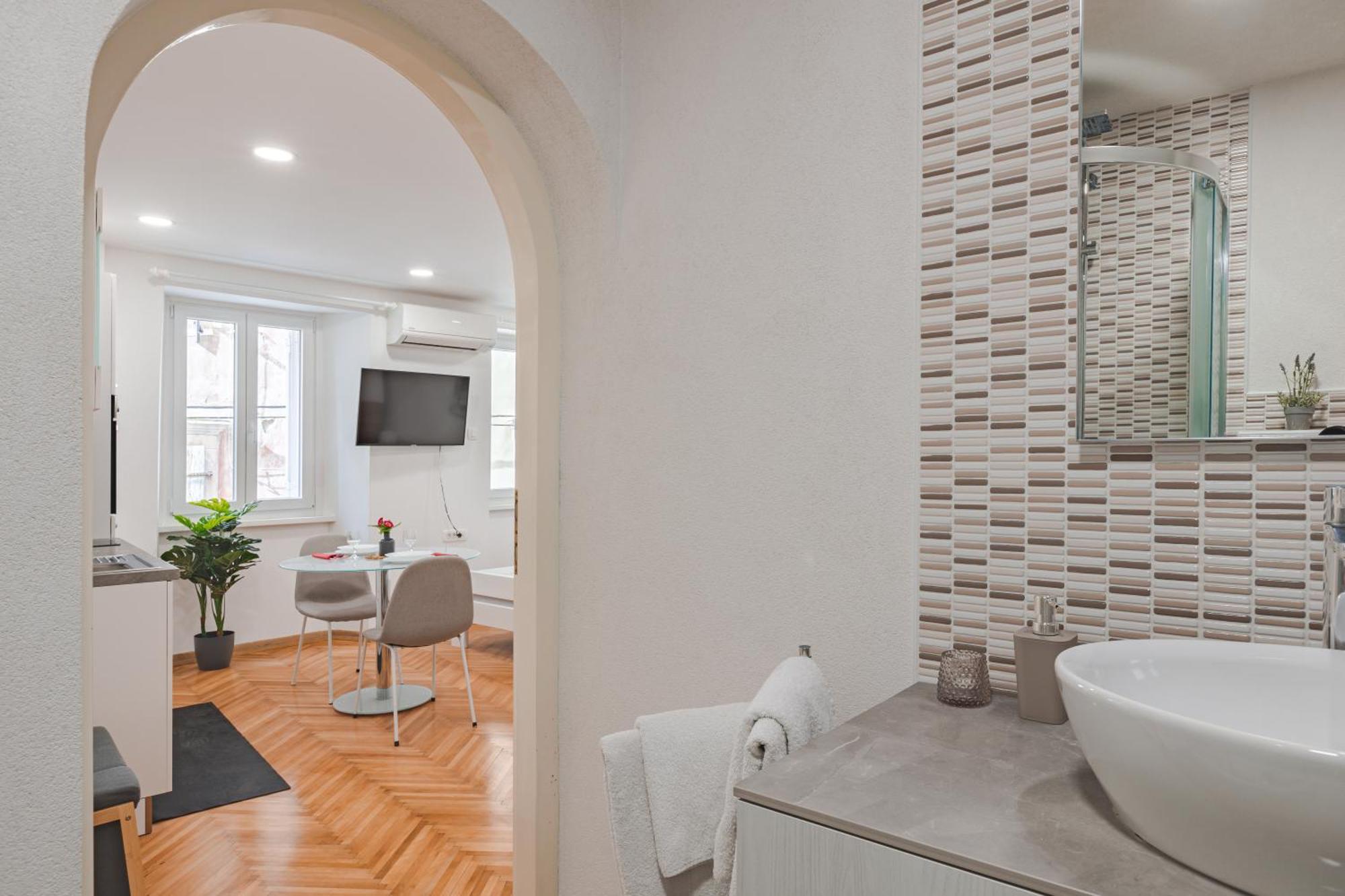 Studio Apartment In The Heart Of Magic Piran Exterior foto